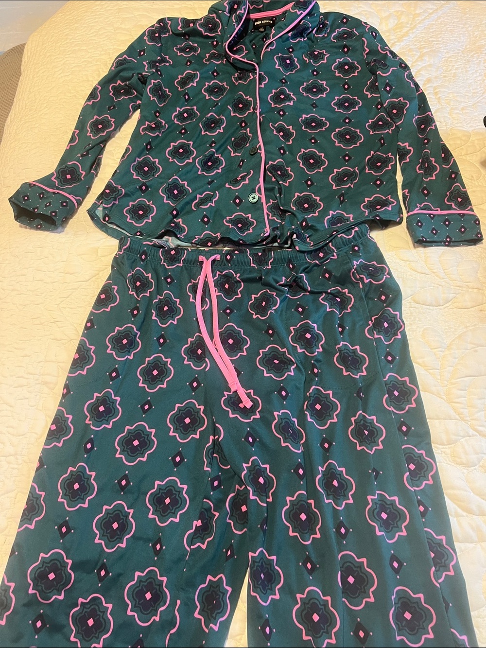 Women's Dark Green Floral-Print Pajama Set with Pink Trim